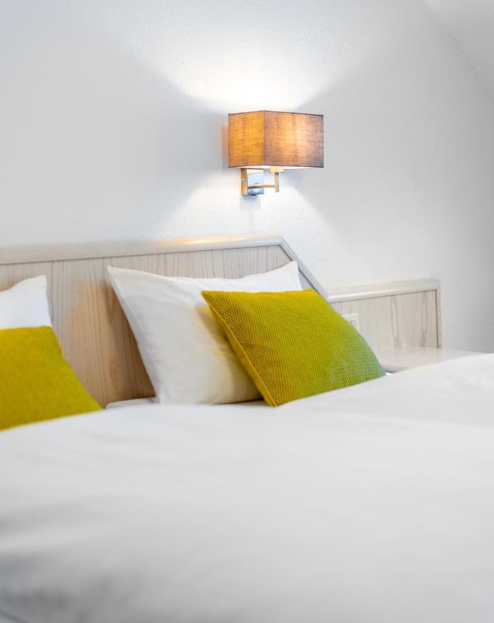 Hotel Zur Krone Meerbusch Extérieur photo