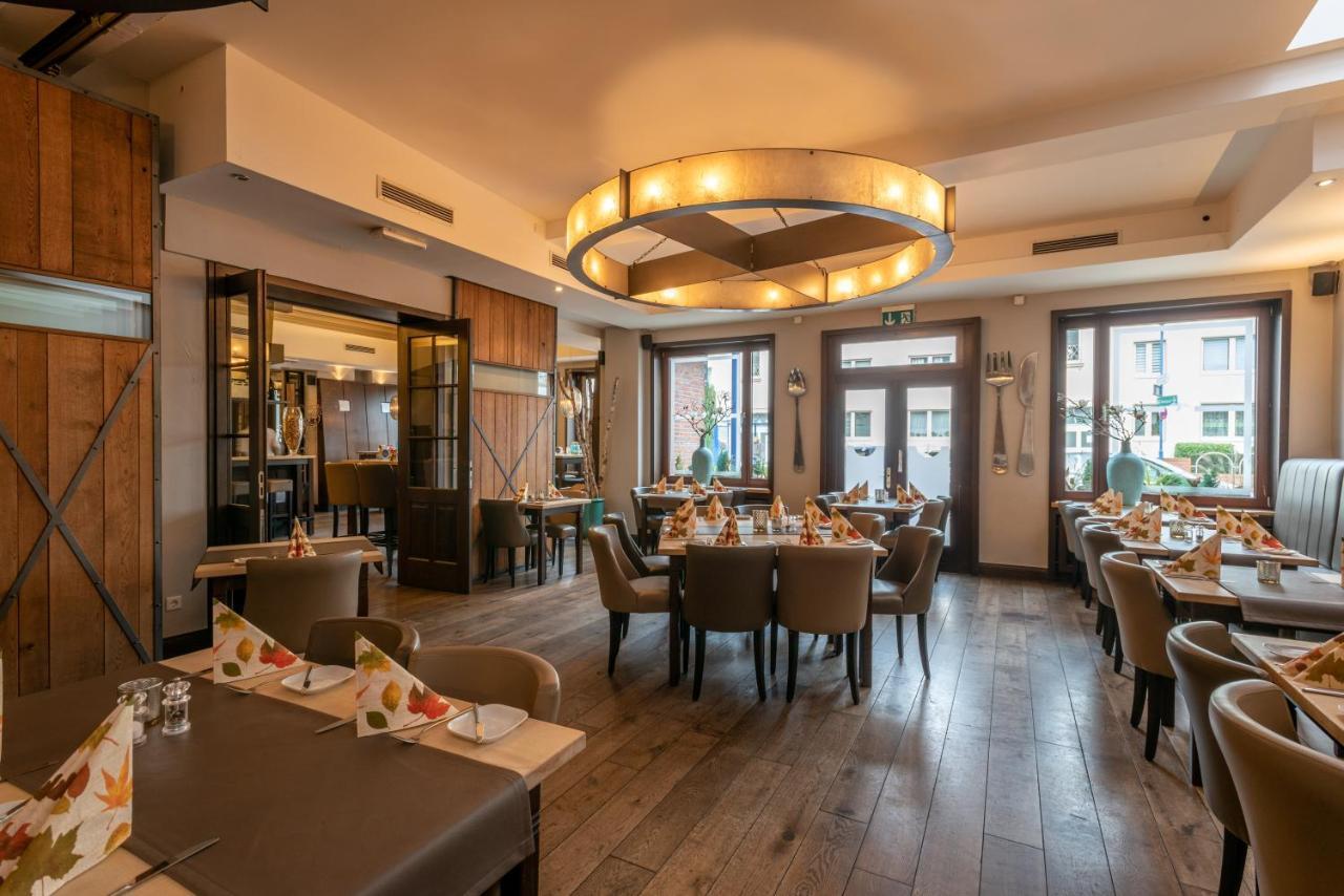 Hotel Zur Krone Meerbusch Extérieur photo