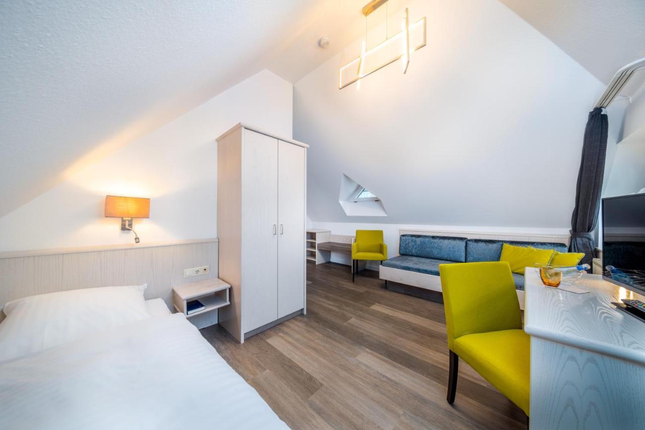 Hotel Zur Krone Meerbusch Extérieur photo